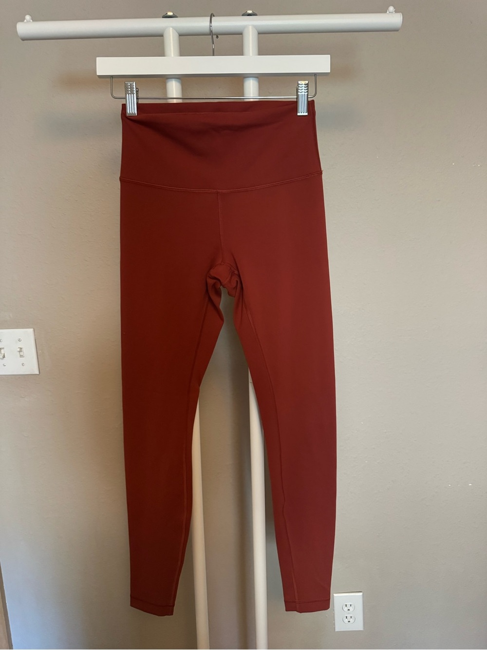High-Waist Lululemon Leggings - Rust
